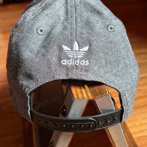 Adidas Snap-Back Hat, Cap, sz. OSFM - NWOT - Picture 5 of 16